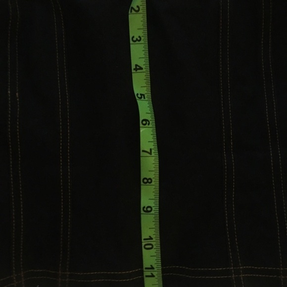 Dolce Gabbana flower printed pink jeans with brown fur and top. - Picture 8 of 10